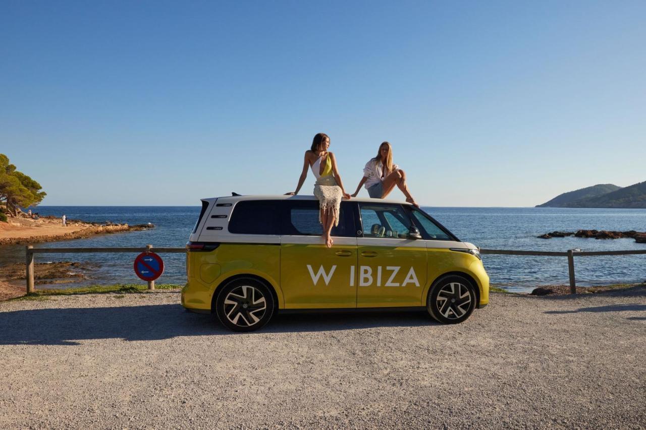 W Ibiza Santa Eulária des Riu